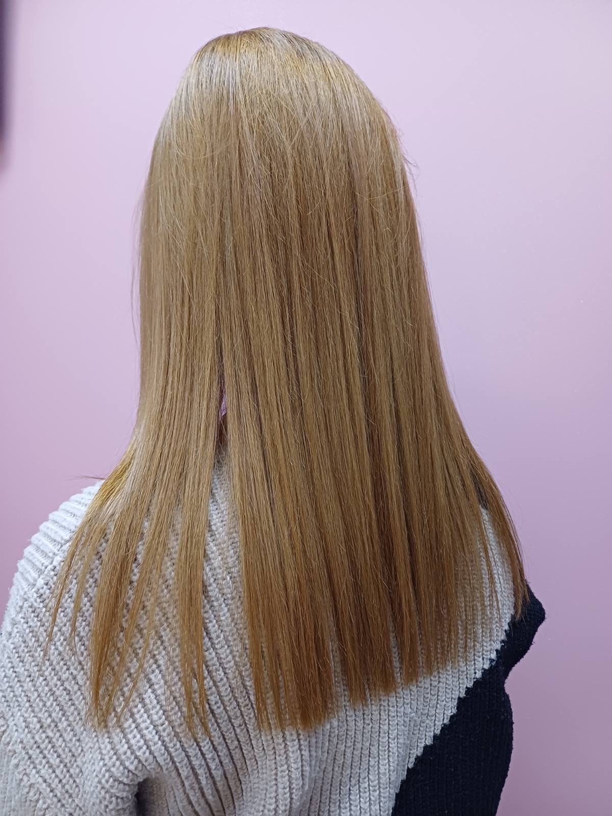 Обезцветяване + боядисване с терапия и сешоар | hairColoring | Merry's Hair Styling Shop  | Младост 4, ул. Бъднина, бл. 421